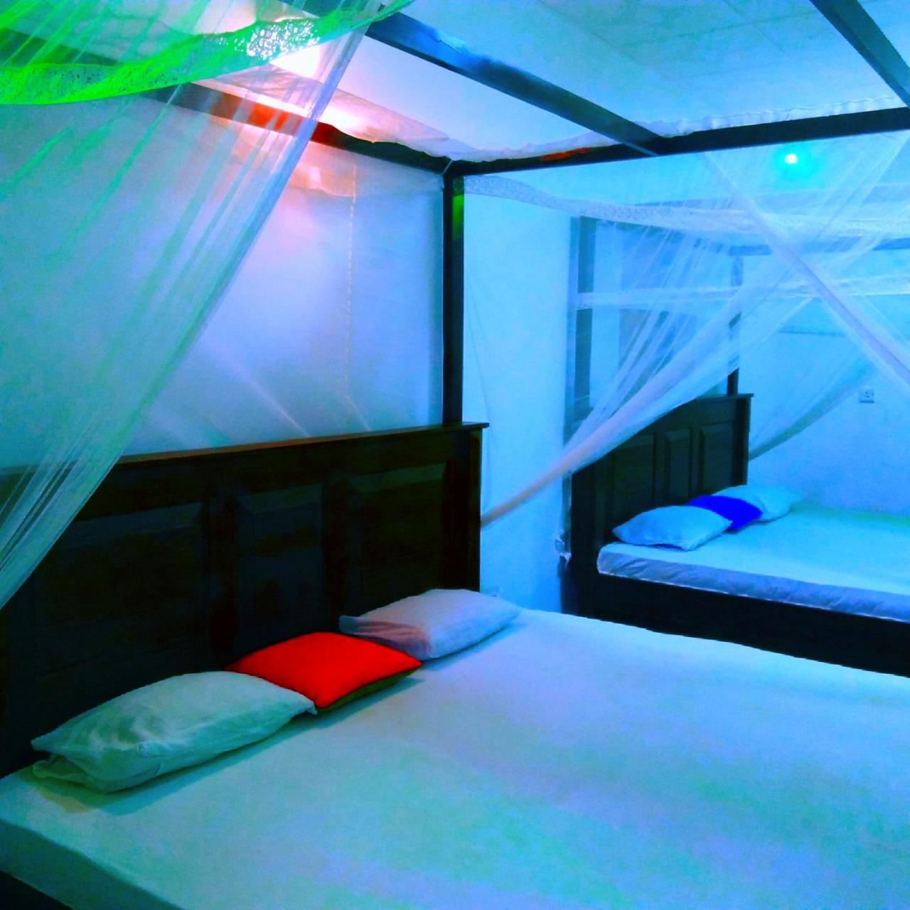 Tharurashmi Sea Pond Villa & Surf Hostel - Hiriketiya Dikwella Dış mekan fotoğraf